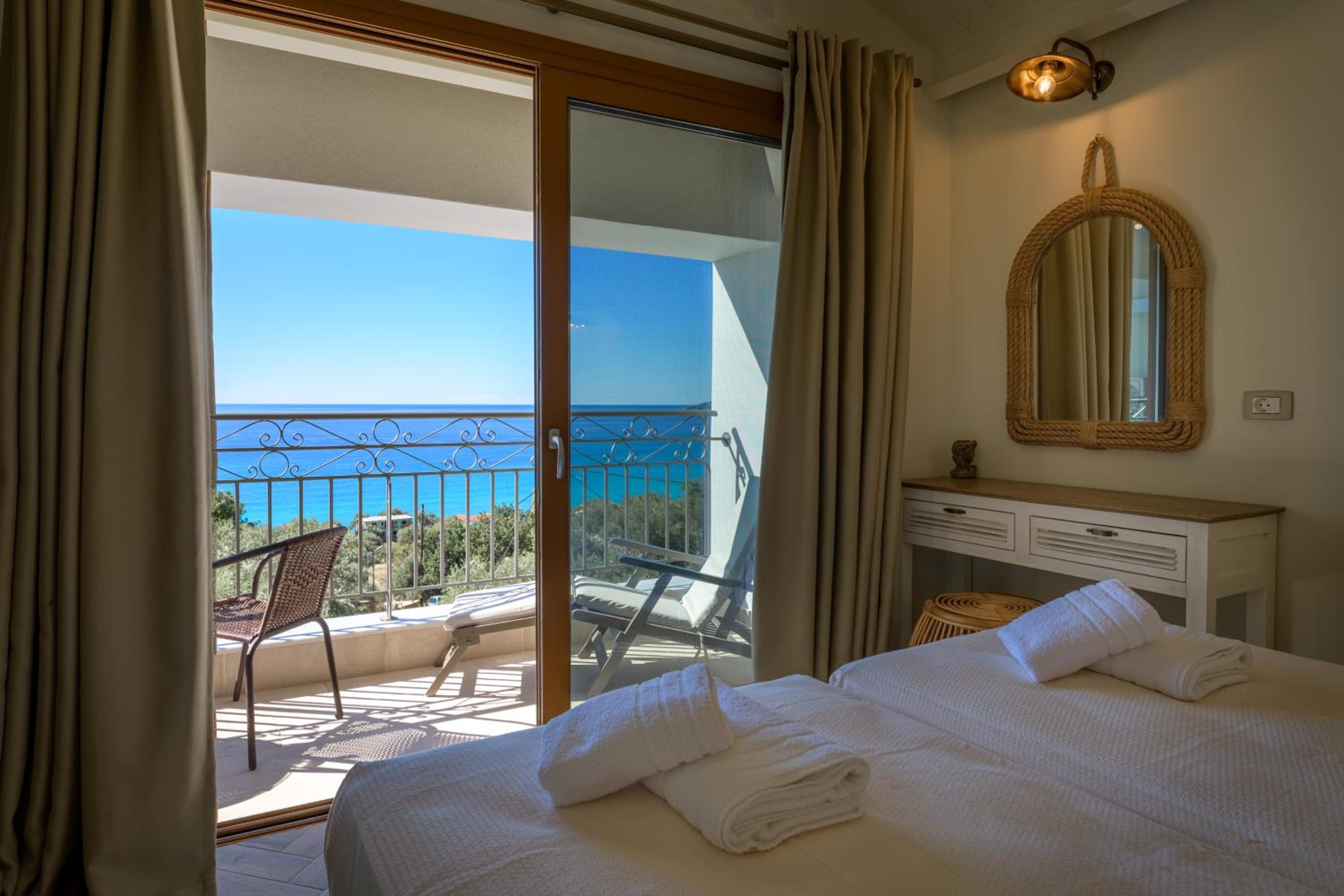 Master, Suite, Sea View
