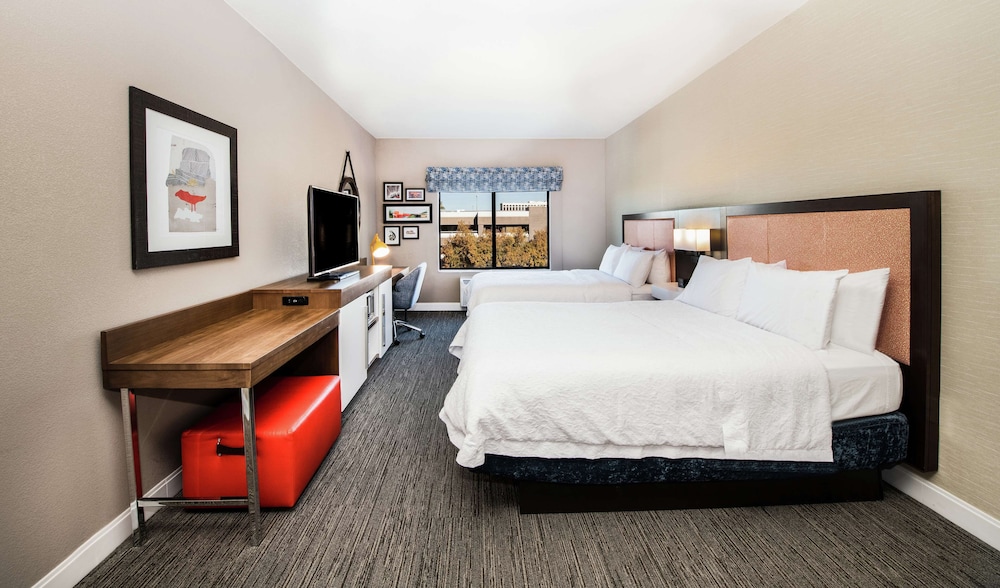 Hampton Inn Phoenix Airport North 19/53