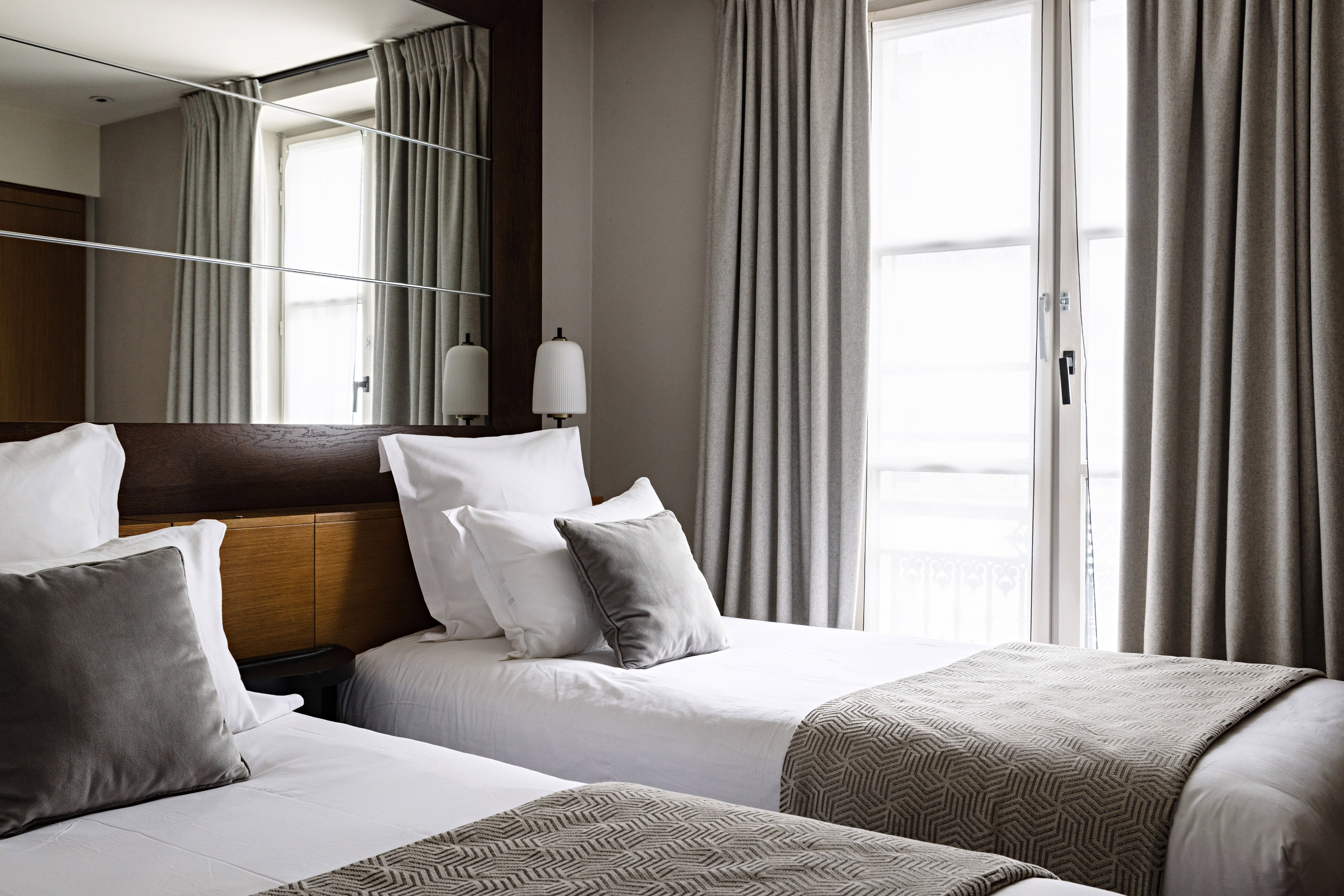 Holiday Inn Paris Elysees 25/67