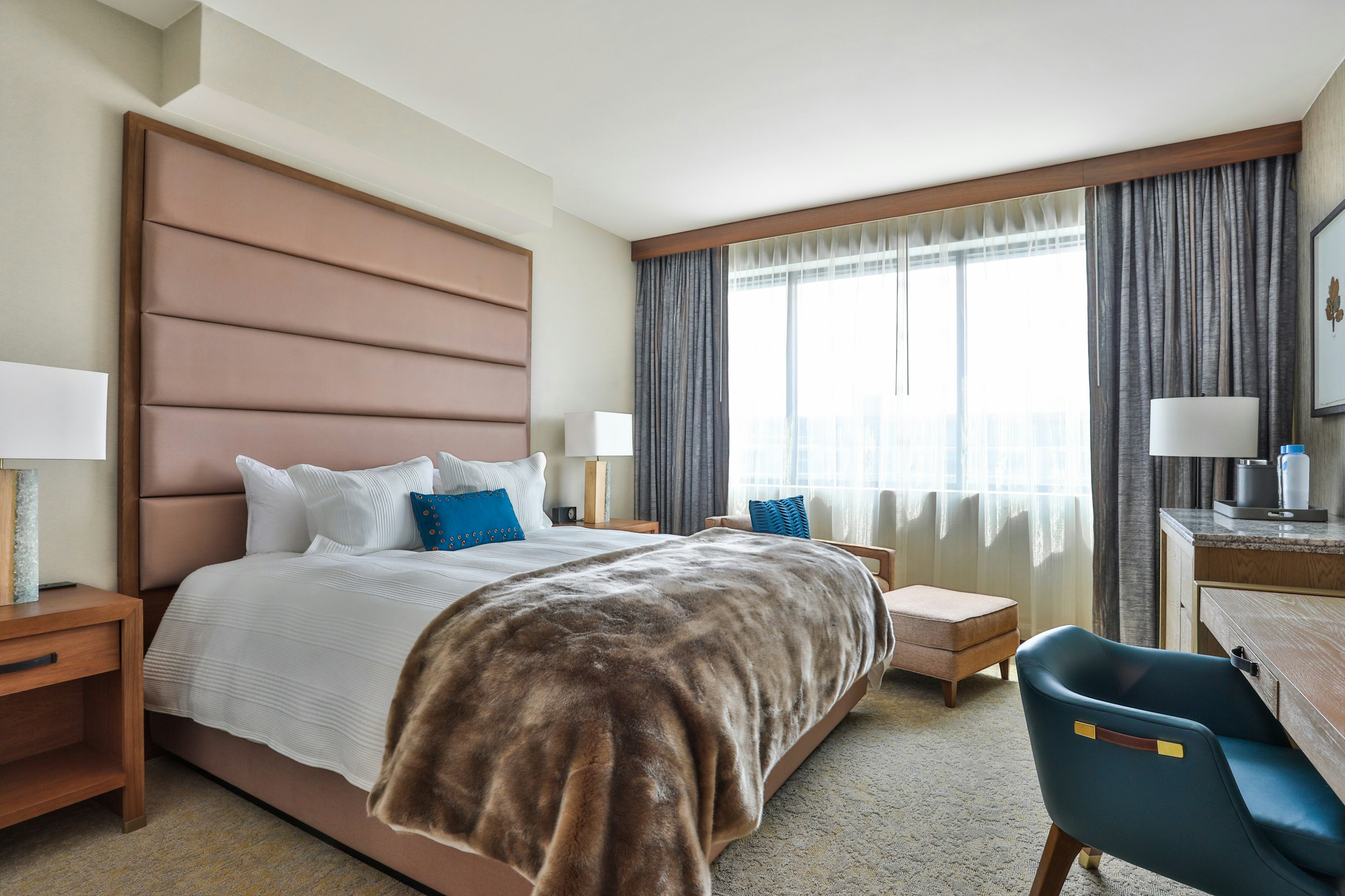Drey Hotel 12/31