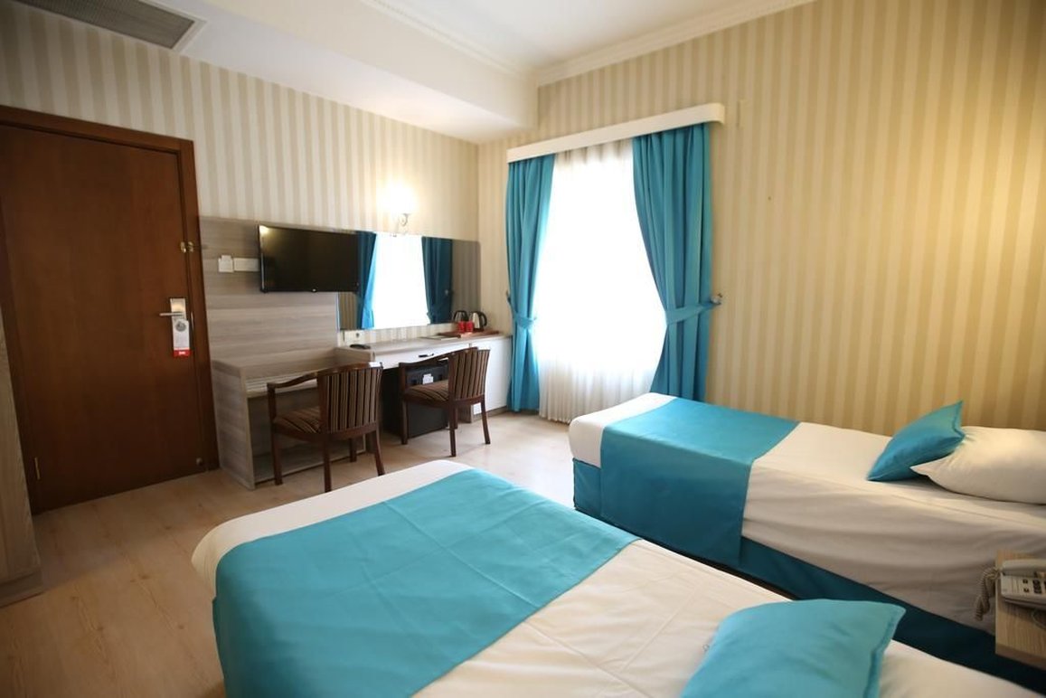 Nil Hotel 36/61