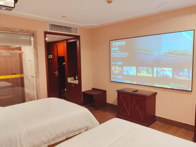Venus International Hotel Guangzhou Jiaokou Metro Station 6/15