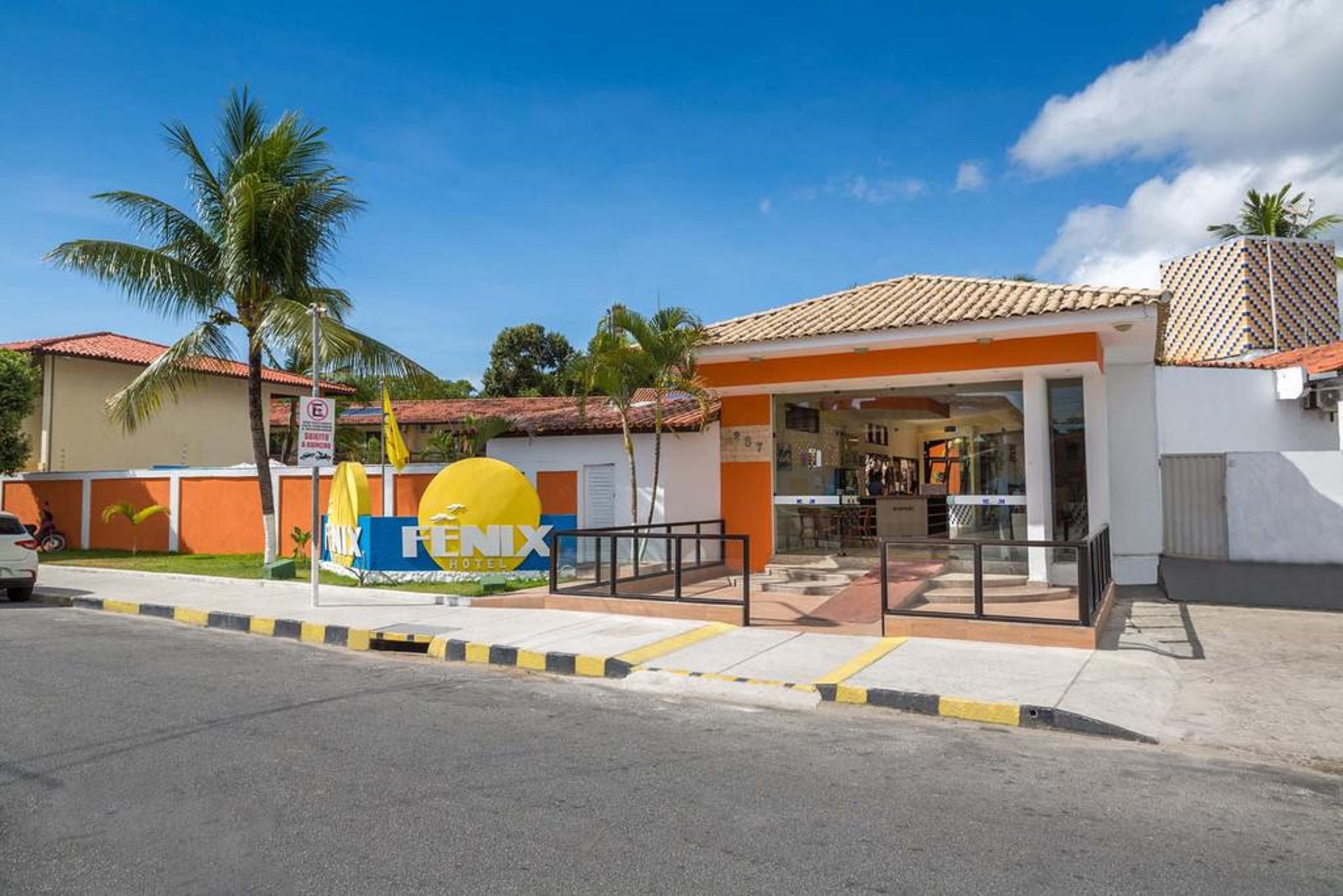 Fenix Hotel 13/17