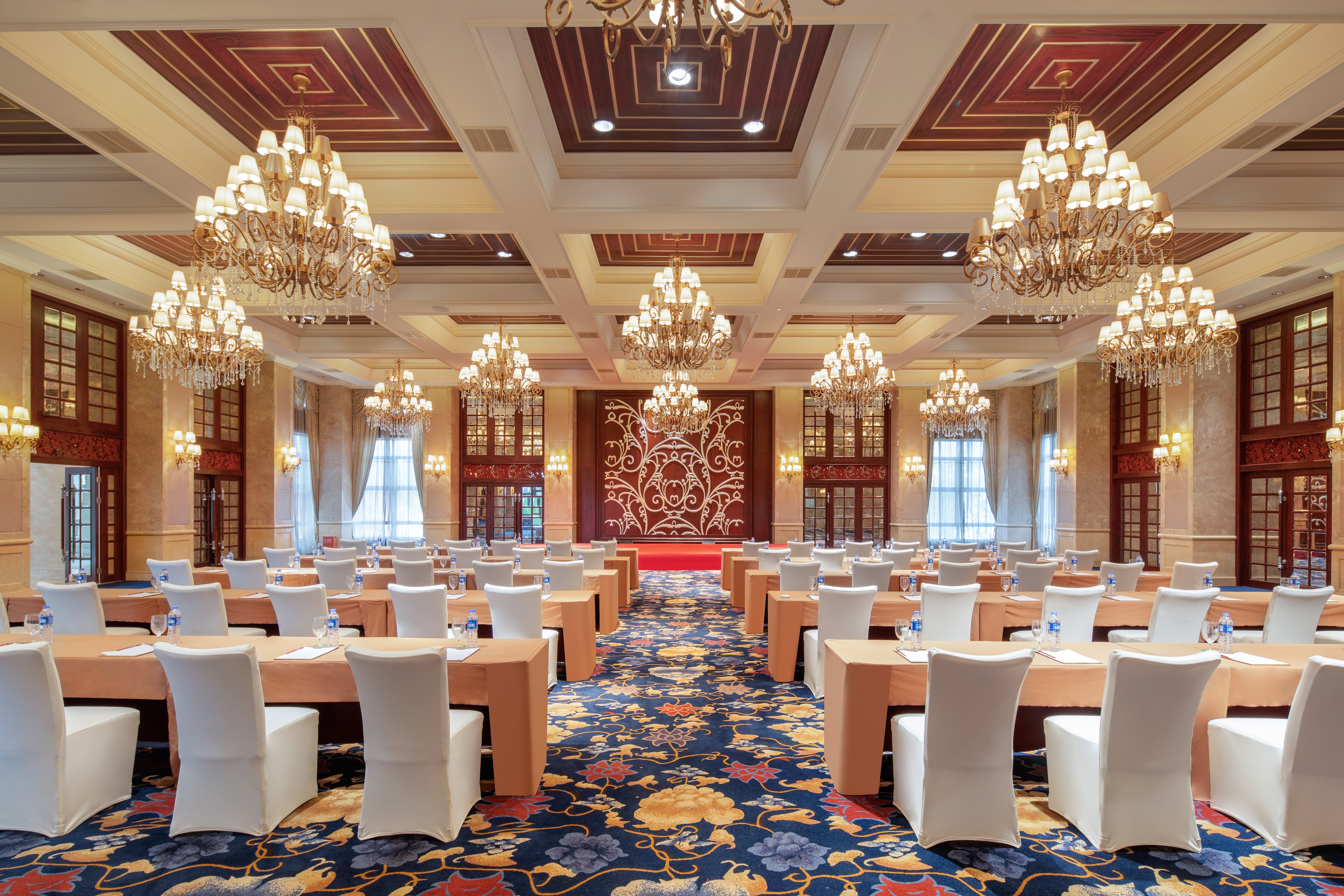 Holiday Inn Fuzhou New Port 50/63