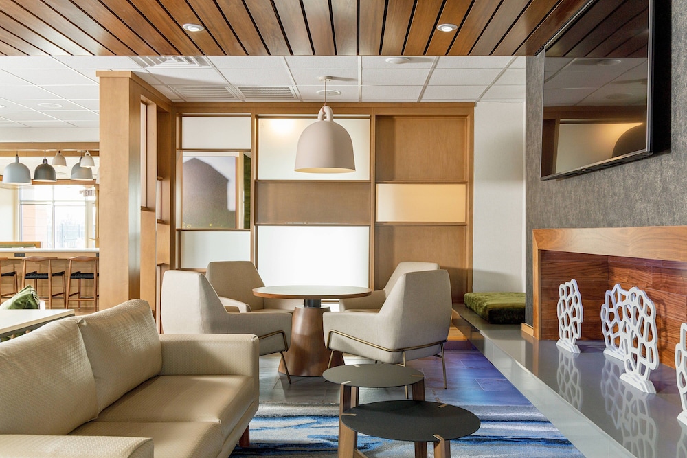 Fairfield Inn Suites Salina 21/40