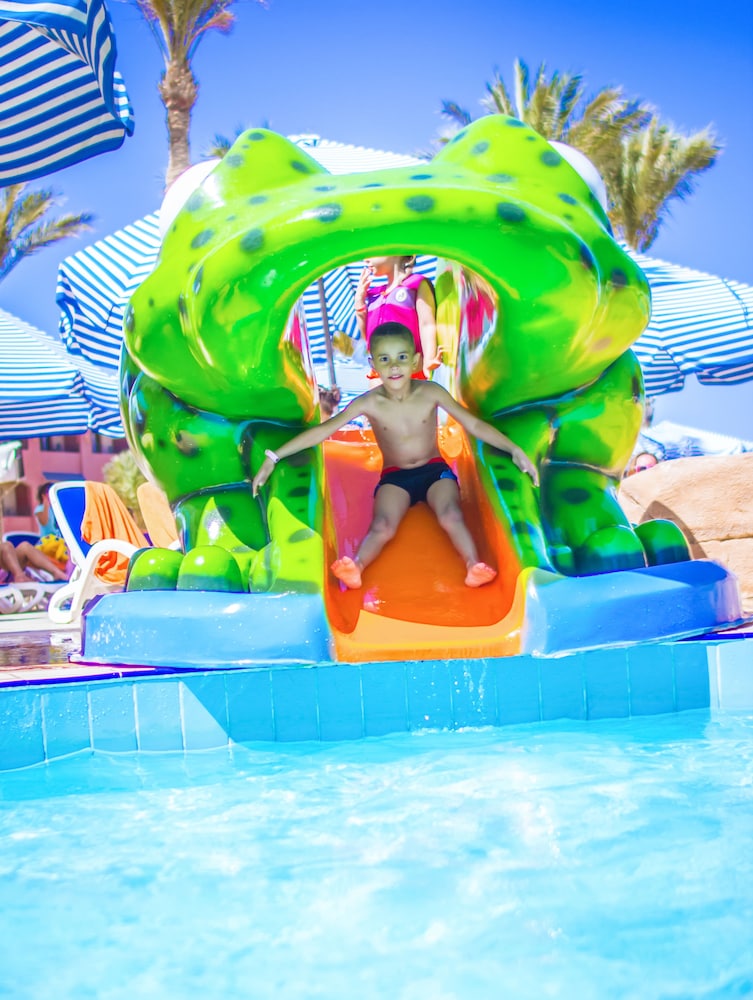 Sunny Days Mirette Family Aqua Park 81/94