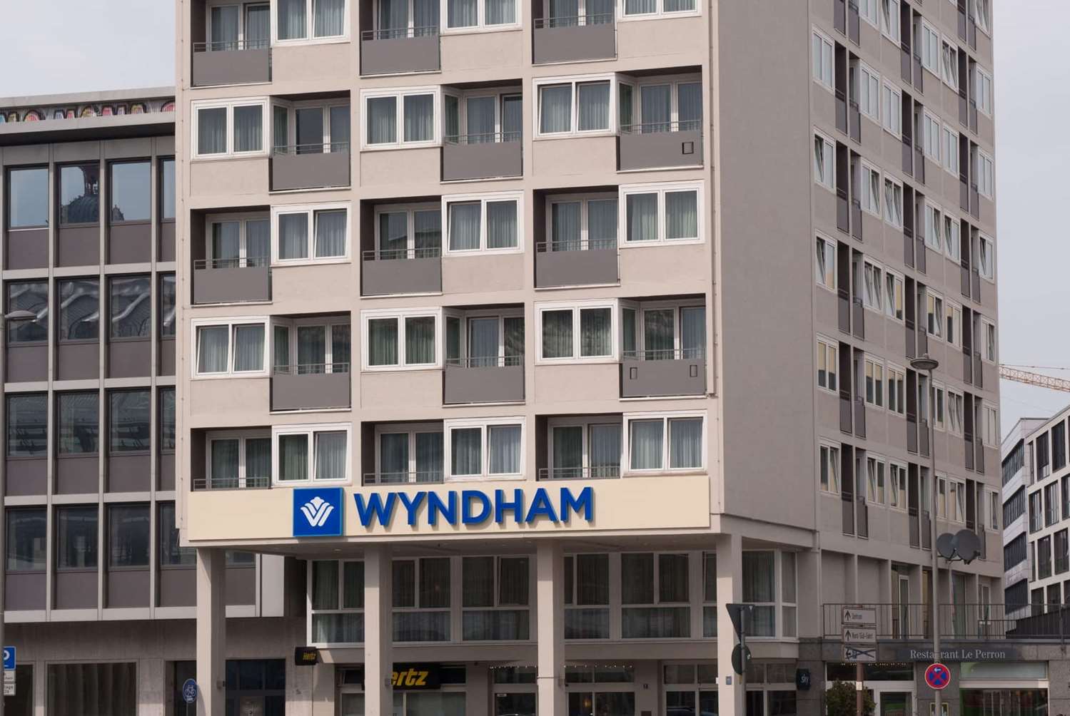 Wyndham Koln 6/68