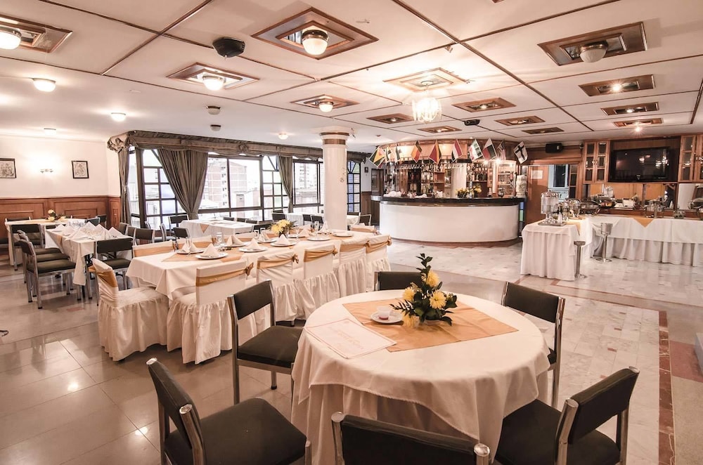 restaurant-cafeteria