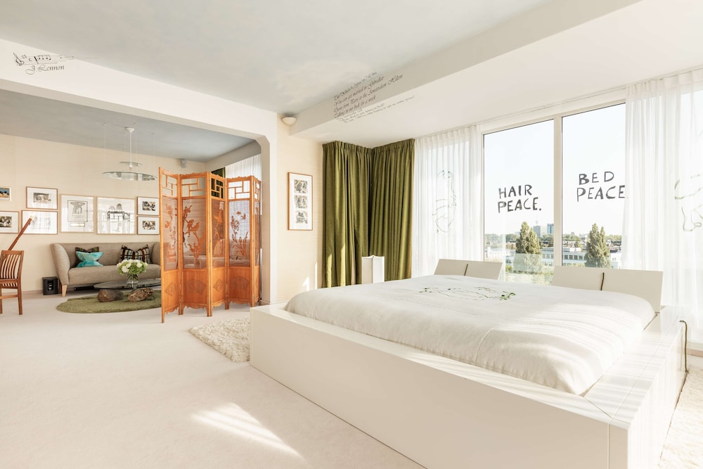 Hilton Amsterdam 20/61