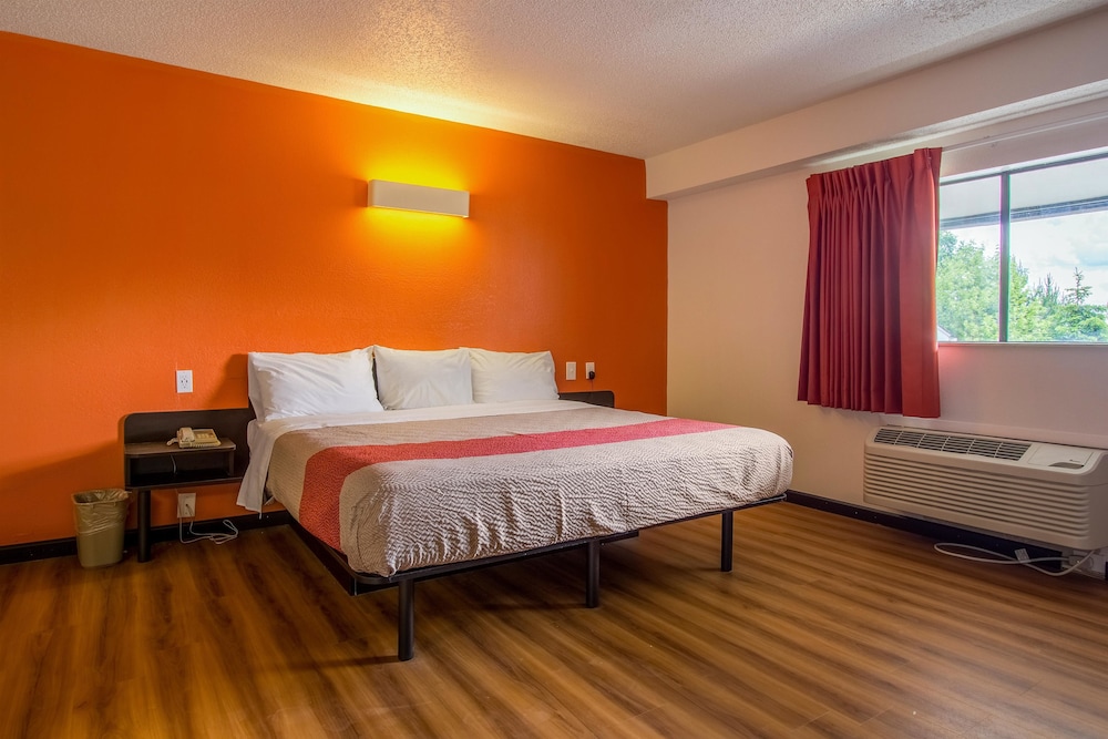 Motel6 Ashland, OH 14/46