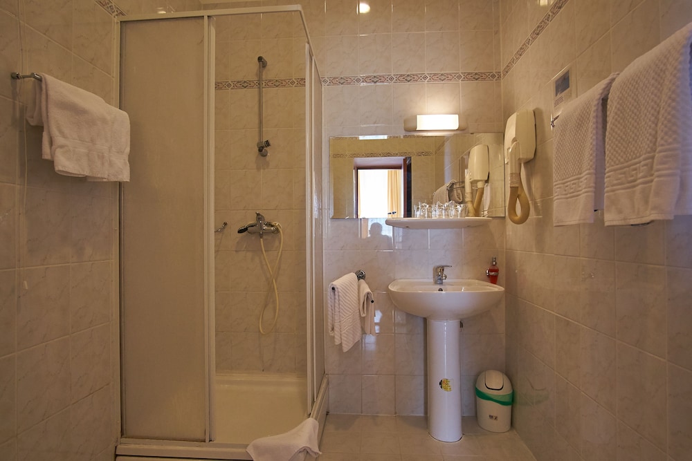 Hotel Vila Ruzica 13/64