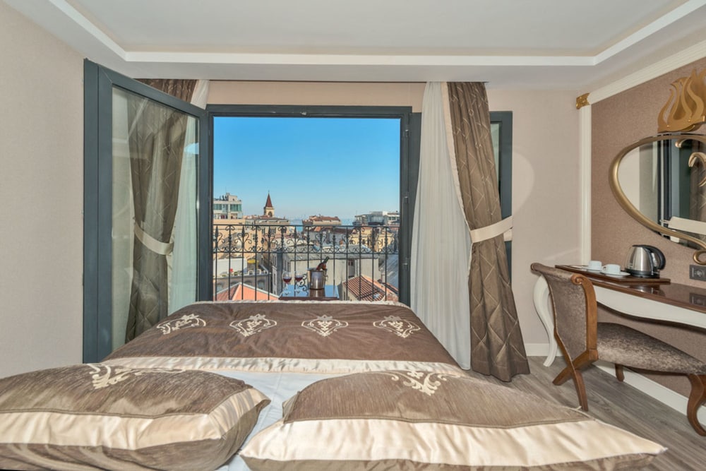 Hotel The Pera Hill 43/72