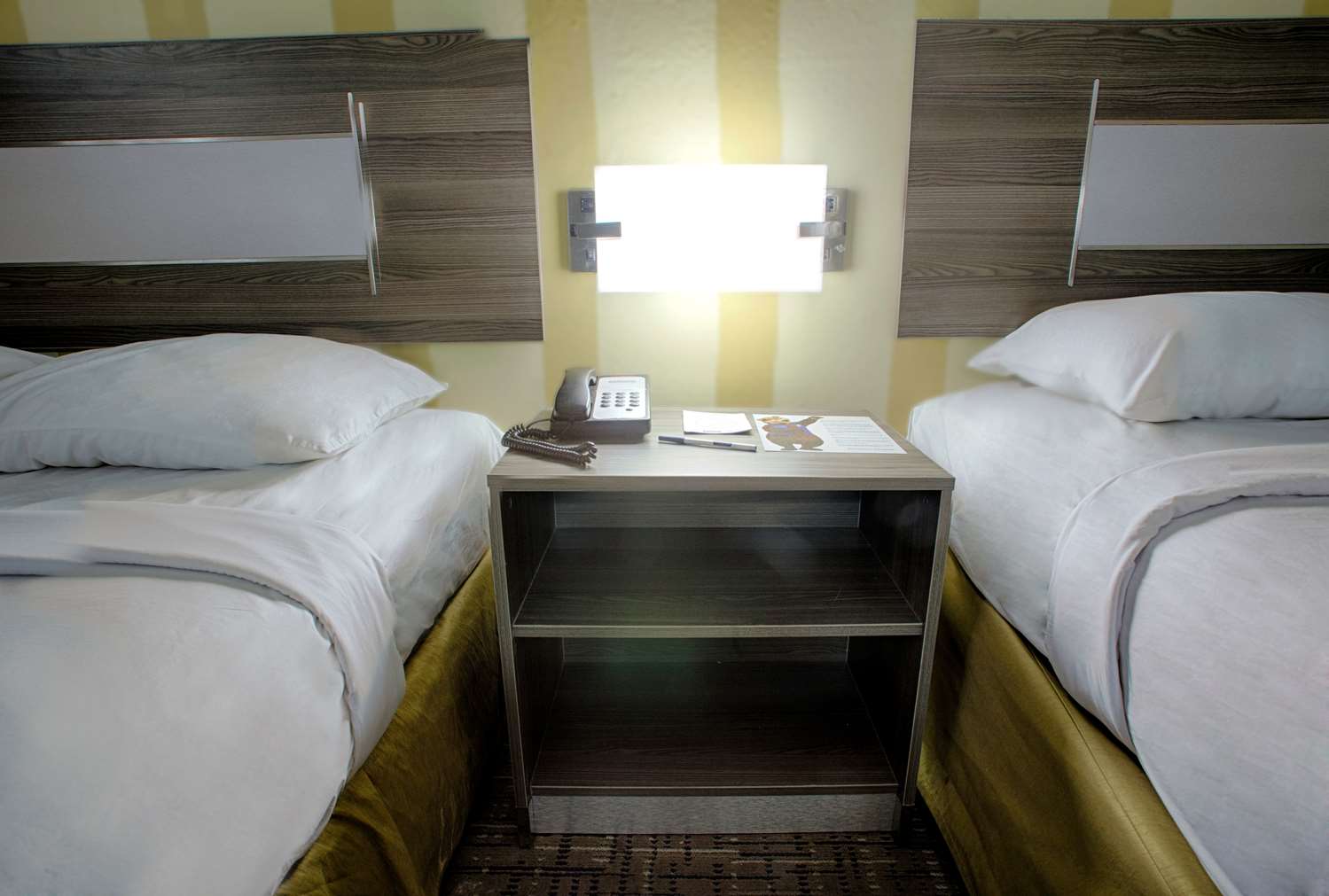 Travelodge by Wyndham Phoenix Downtown 34/47