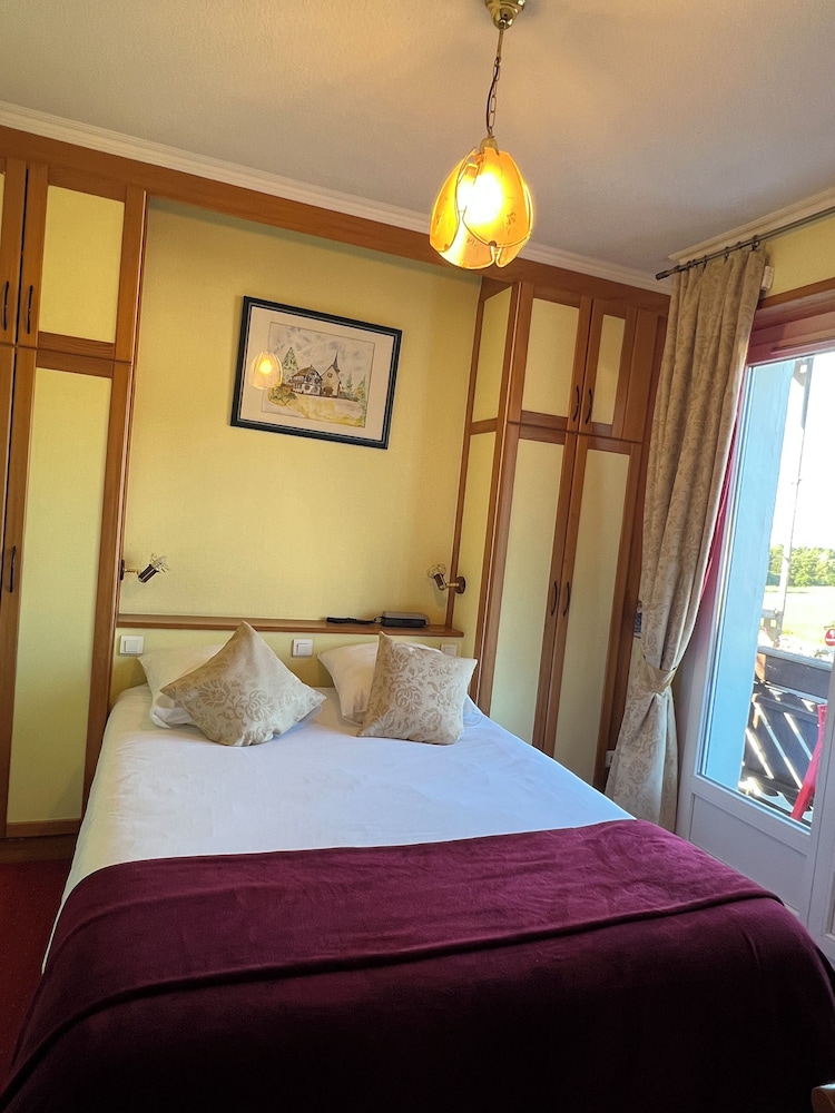 LOGIS HOTEL DES ROCHES 31/60