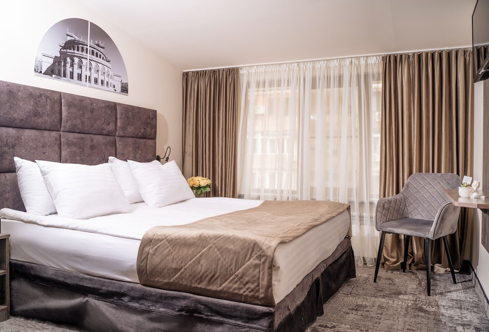 Median Hotel City Center Yerevan 22/57