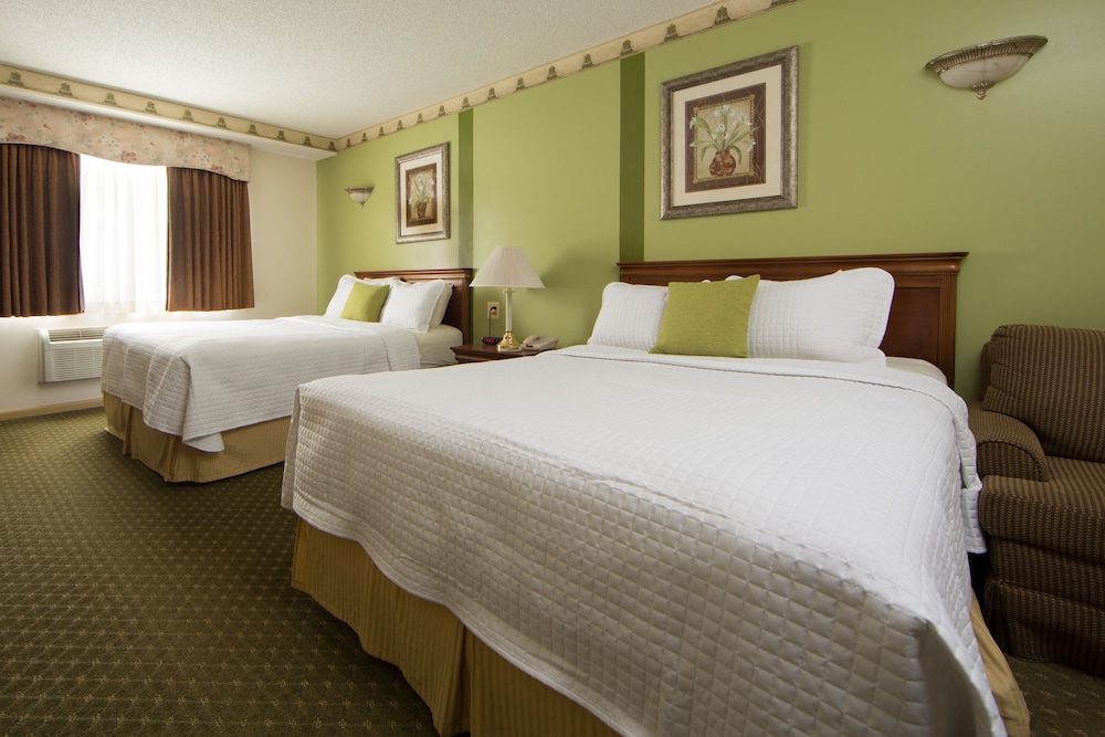 Villa Roma Resort and Conference Center 8/57