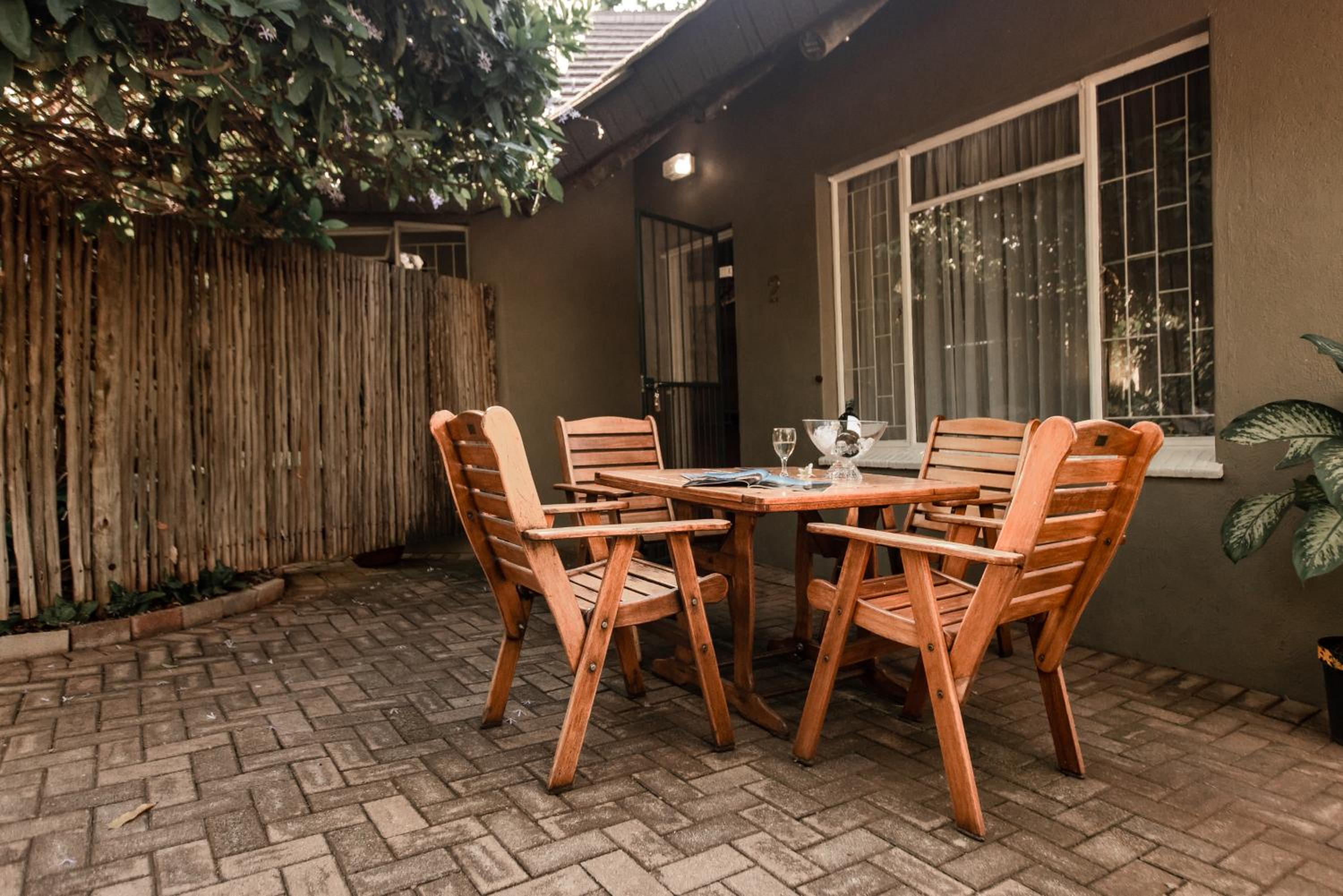Selati 103 Guest Cottages 18/26