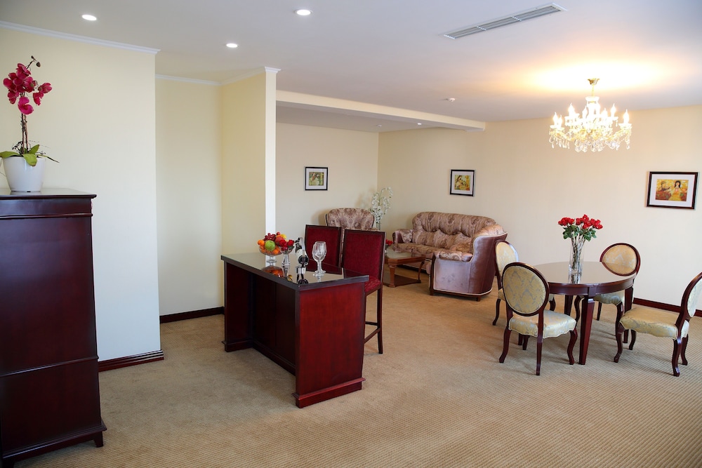 Park Hotel 25/50