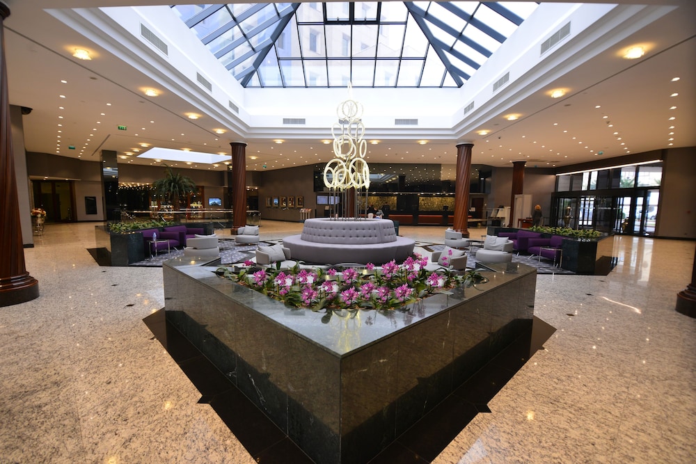 Grand Cevahir Hotel and Convention Center 35/50