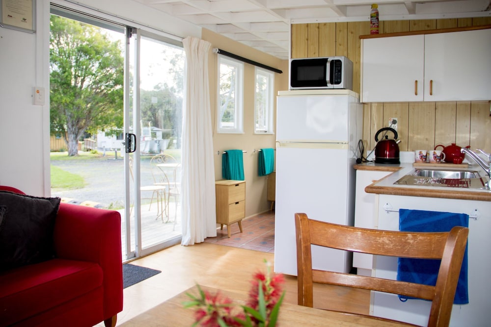 Russell-Orongo Bay Holiday Park 44/66