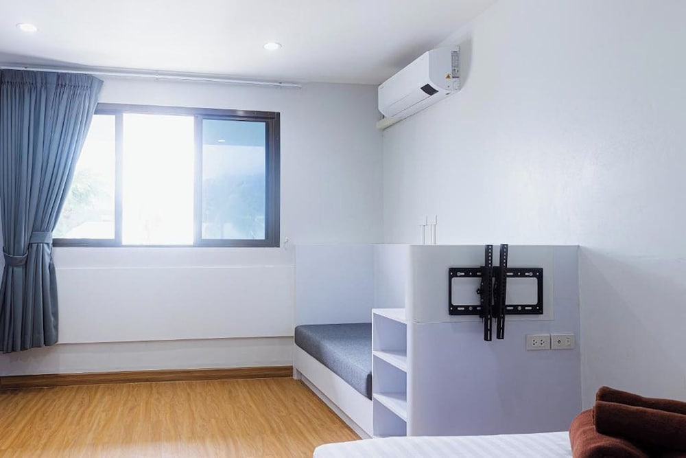 Silla Patong Hostel 13/36