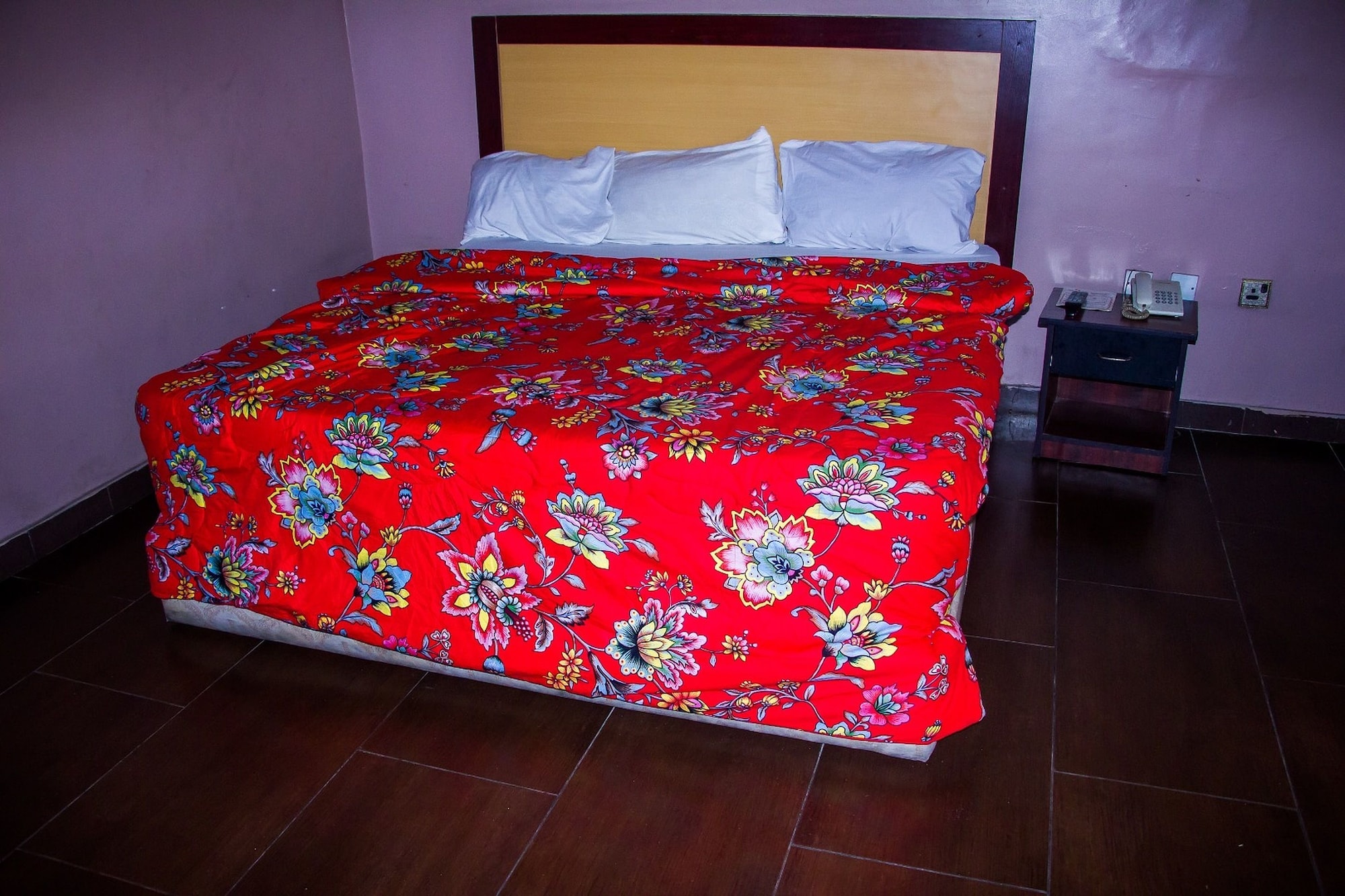 STANDARD, DOUBLE BED