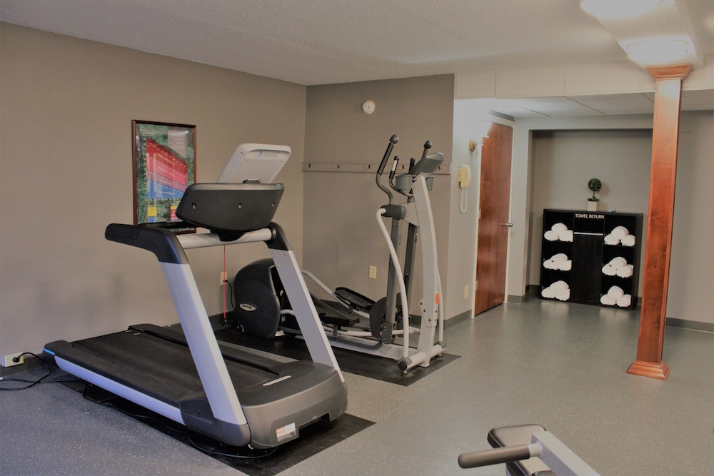 Best Western Plus Burlington 18/49