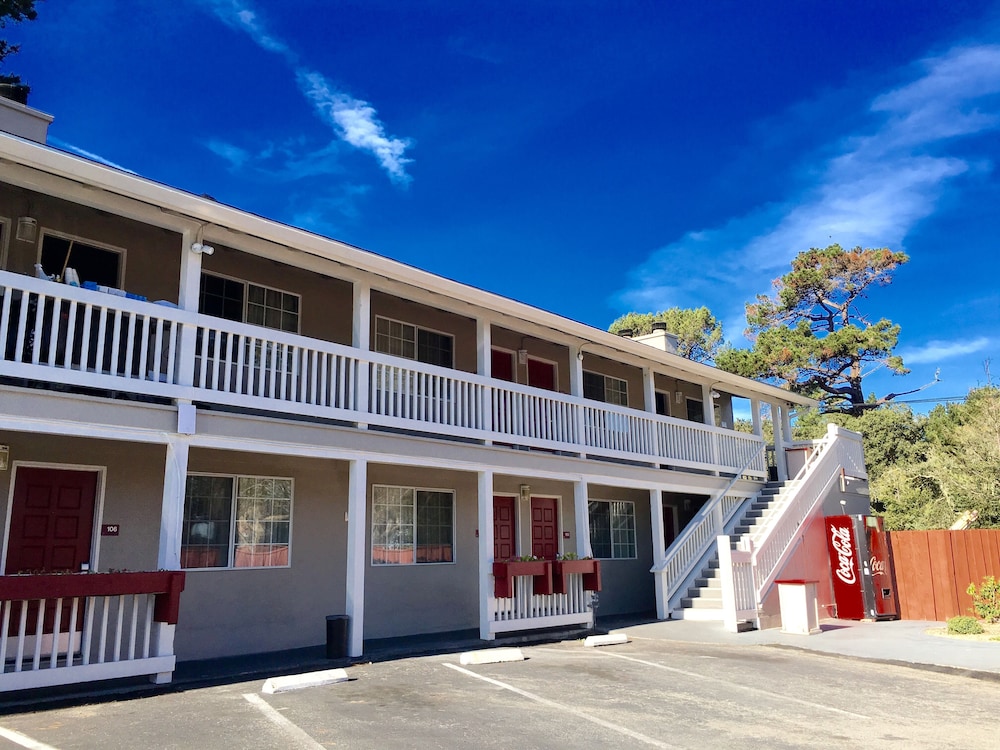 Pelican Inn Monterey Ca 7/69