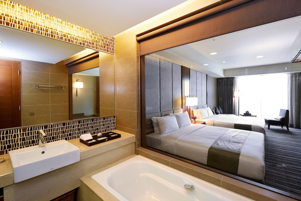Fullon Hotel Tamsui Fishermen S Wharf 44/49