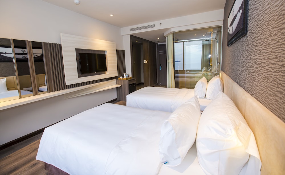 Alana Nha Trang Beach Hotel 47/83