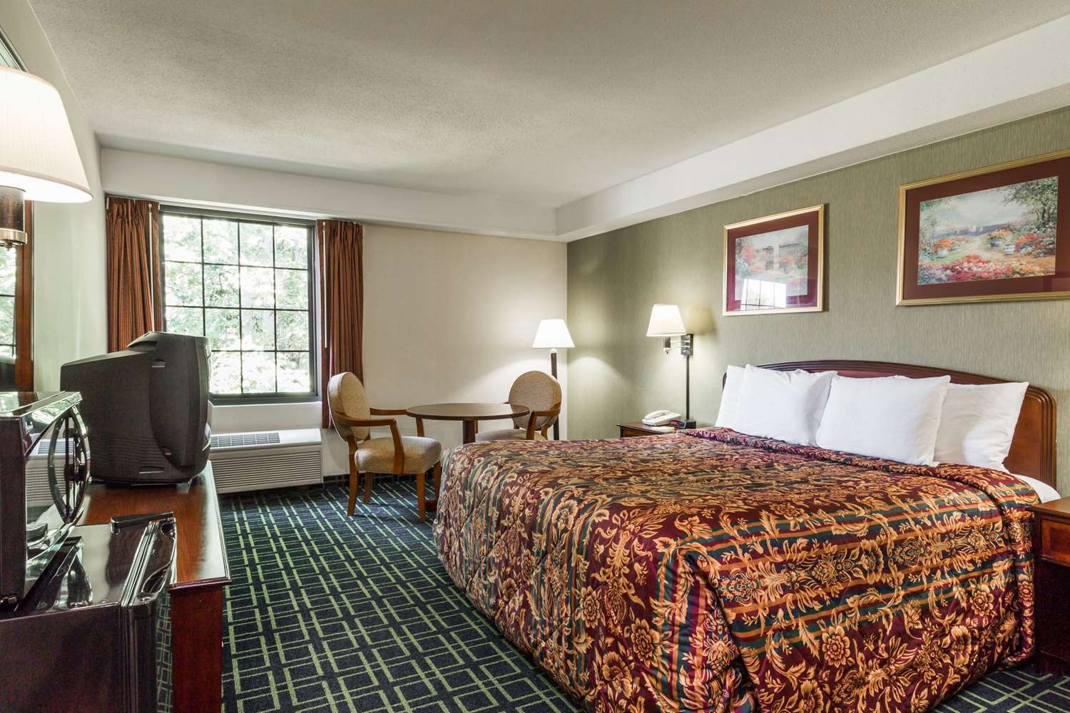 Days Inn by Wyndham Dumfries Quantico 11/18