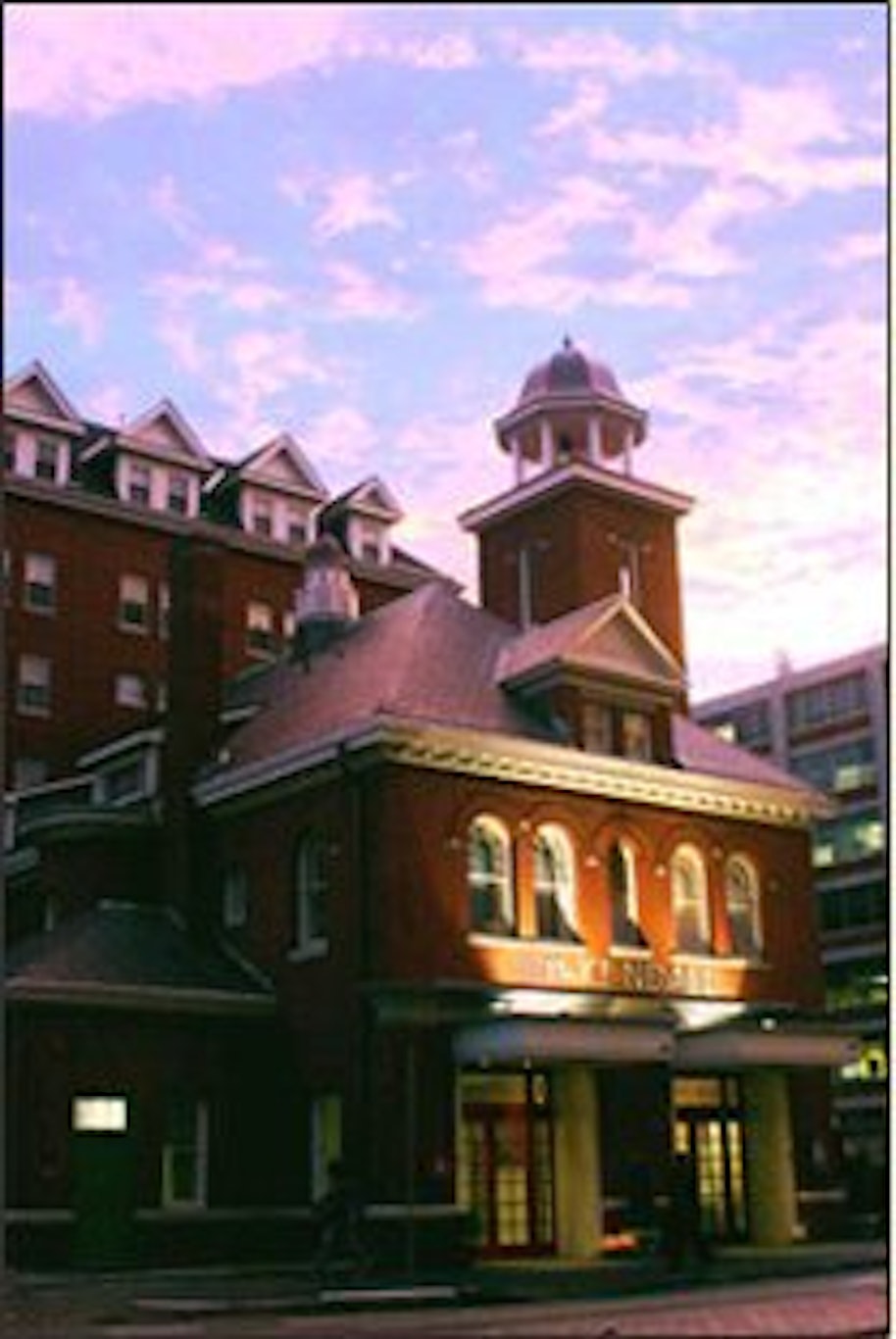 The Kendall Hotel 1/4