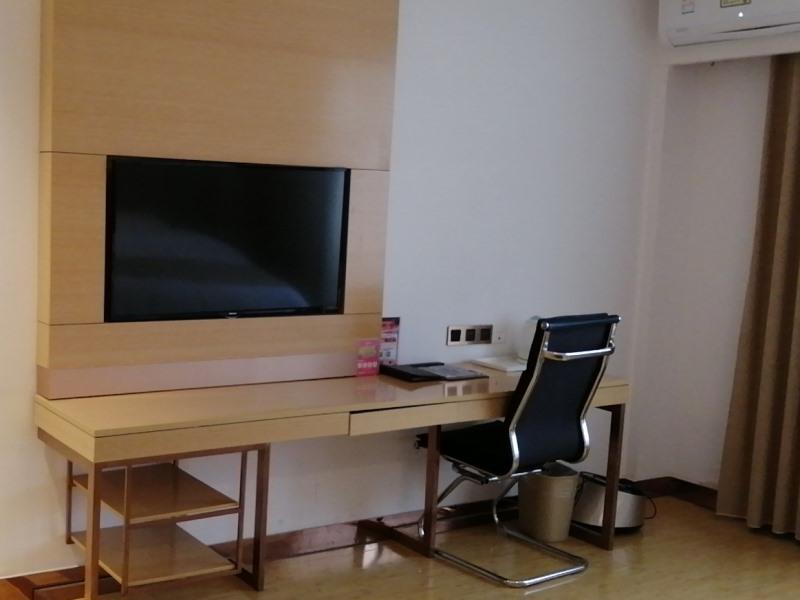 Greentree Inn Heze Shan County Huxi South Road Exp 25/30