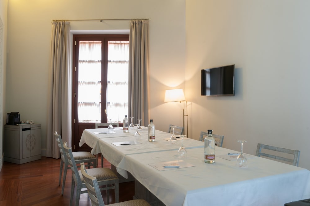 Hotel Boutique Palacio Pinello 63/73