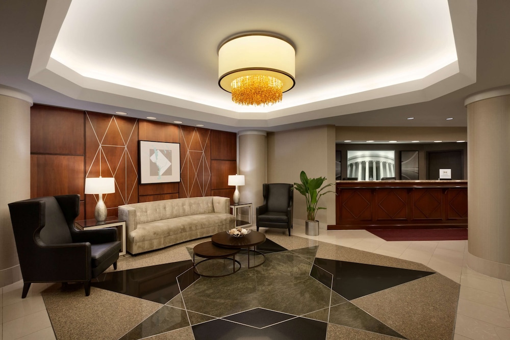 Lobby at Hilton Arlington, VA, ARLINGTON - VA