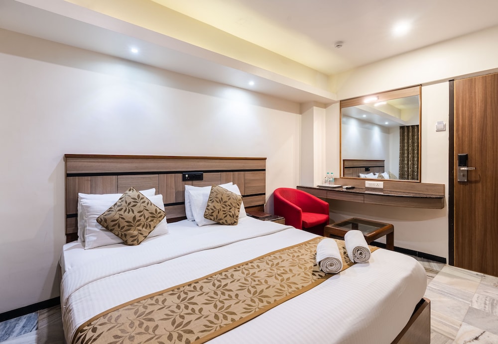 HOTEL AVON RUBY 10/54