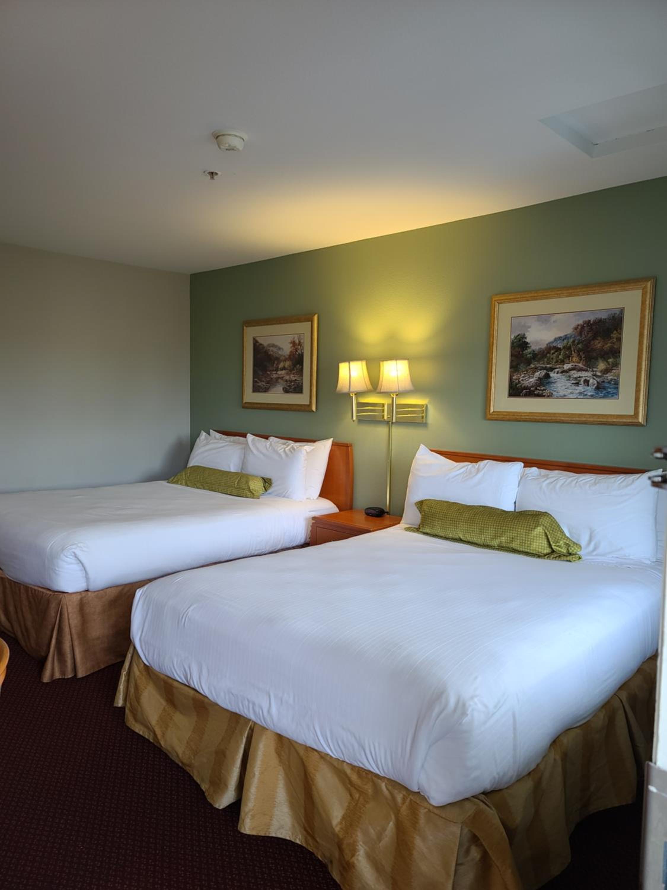Room, 2 Queen Beds