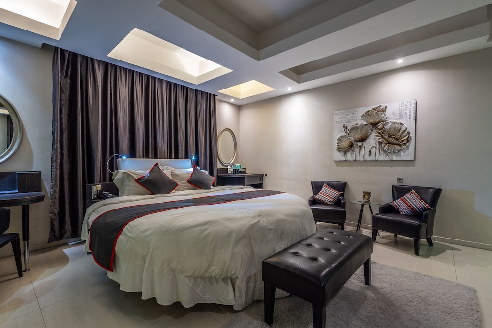 Sun Boutique Hotel 24/29