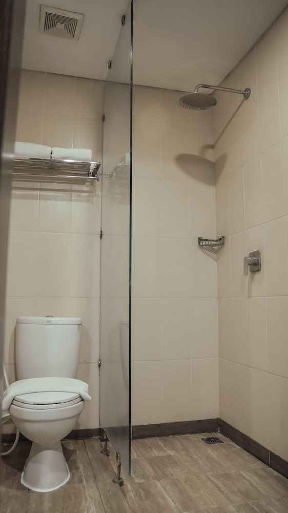 Hotel Tasneem Malioboro Yogyakarta 46/49