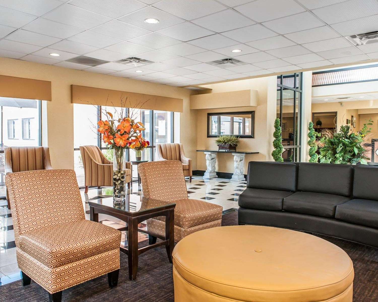 Quality Inn Suites Mattoon 23/39