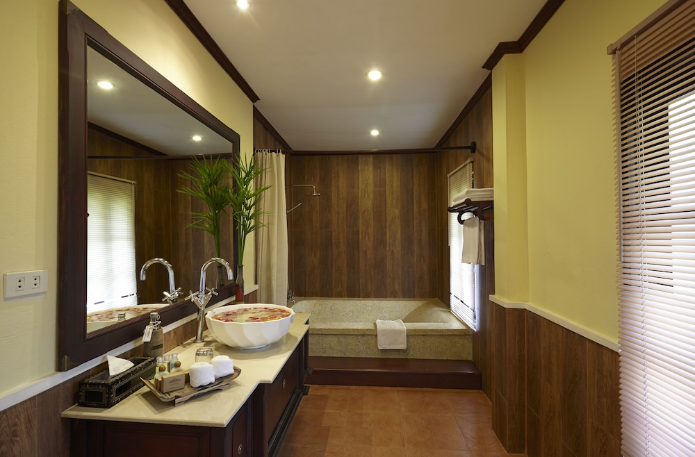 Santi Resort Spa 46/46