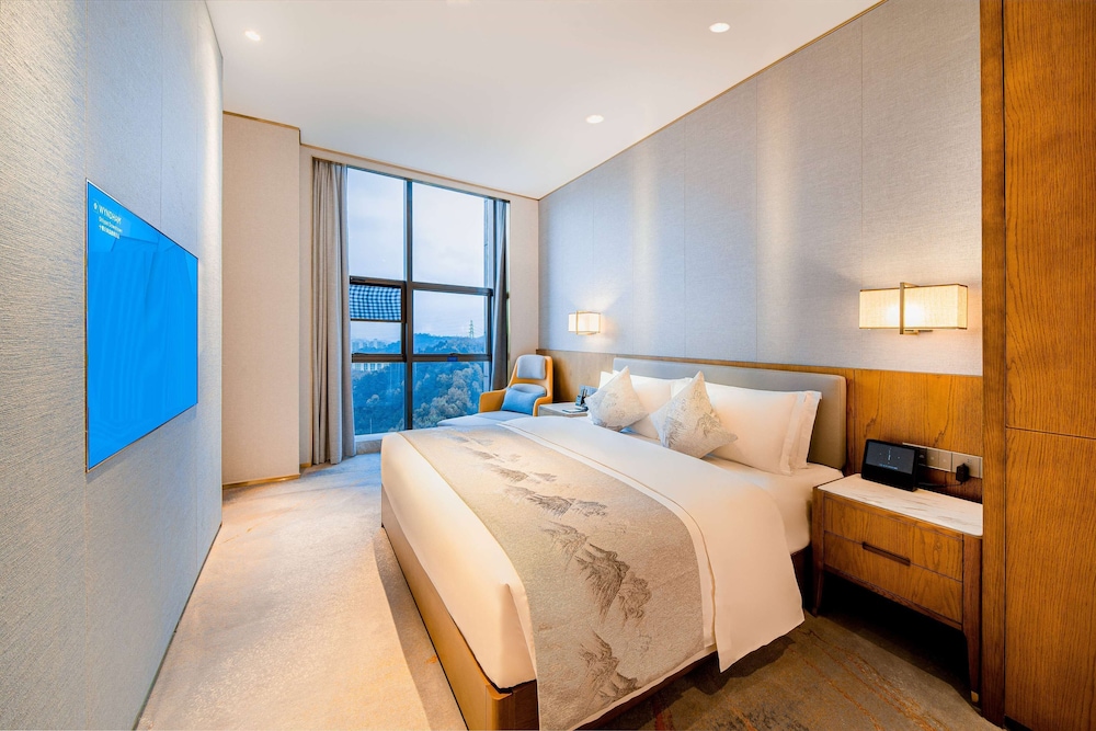 Wyndham Shiyan Downtown 10/27