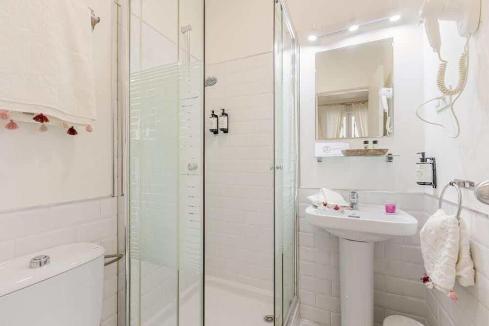 Hostal Jardin De La Alameda 50/50