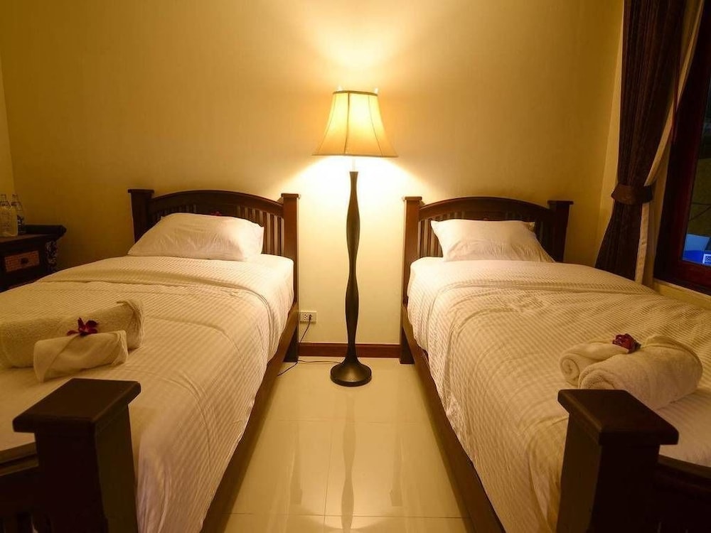 Ban U Thong Accommodations 19/28