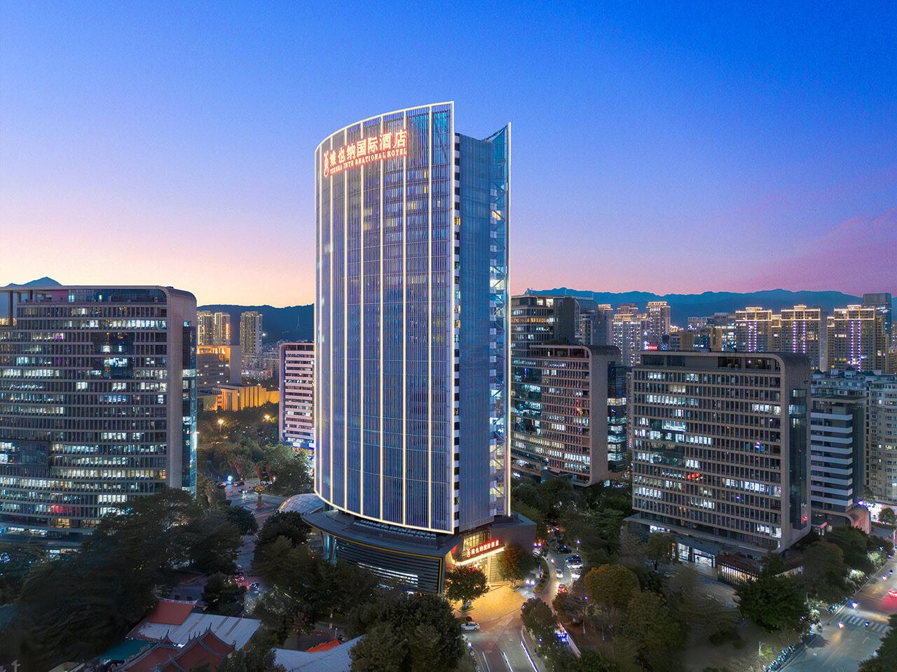 Vienna International Hotel (Longyan Business Center) 1/38