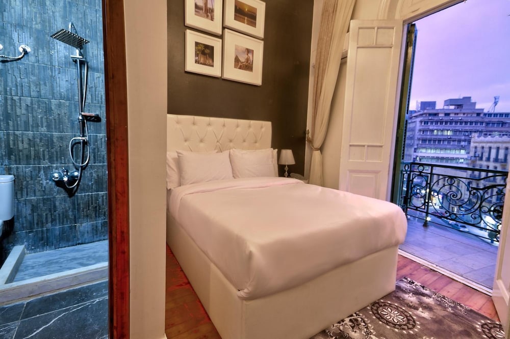 The Square Boutique Hotel 47/70