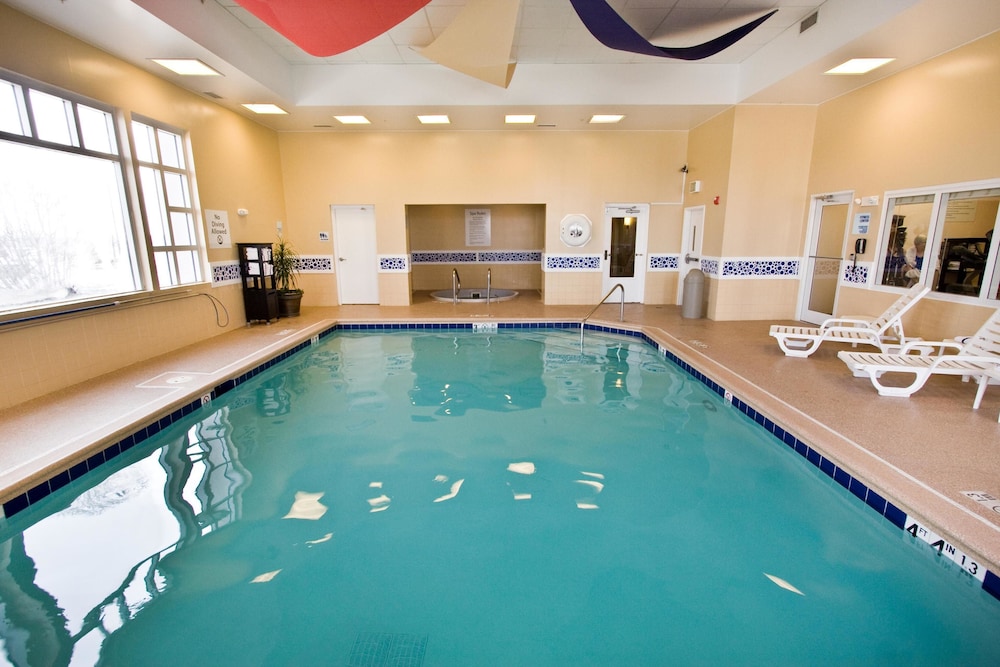 swimming pool spa