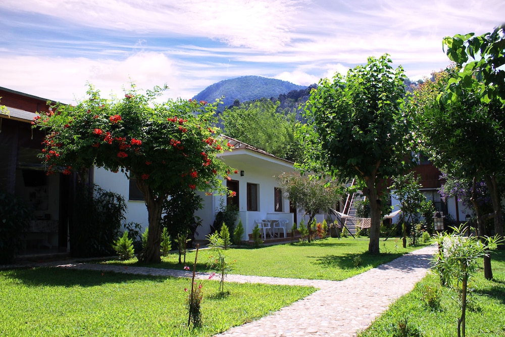 Alican Pension 16/27