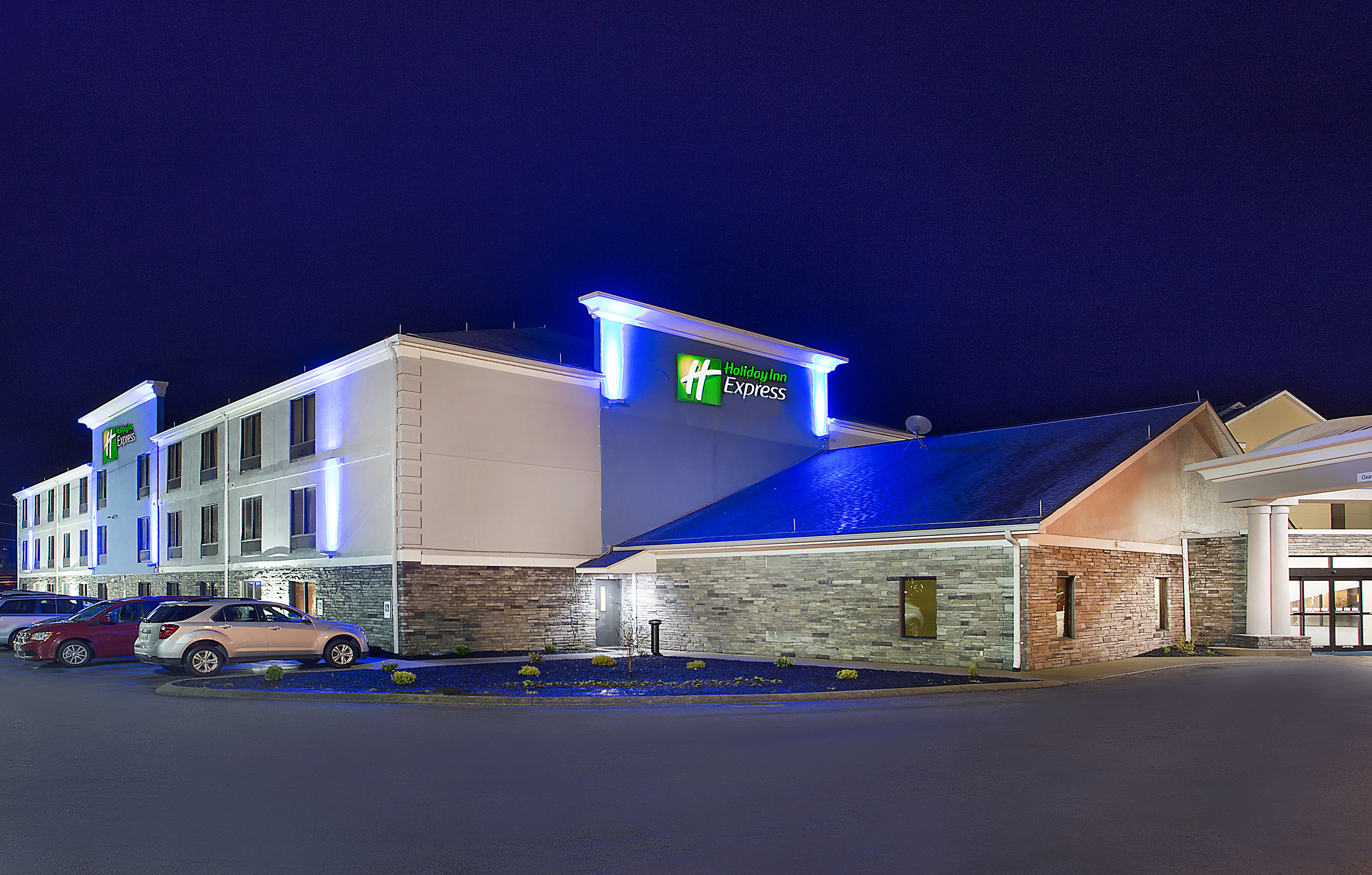 Holiday Inn Express Berea 2/44