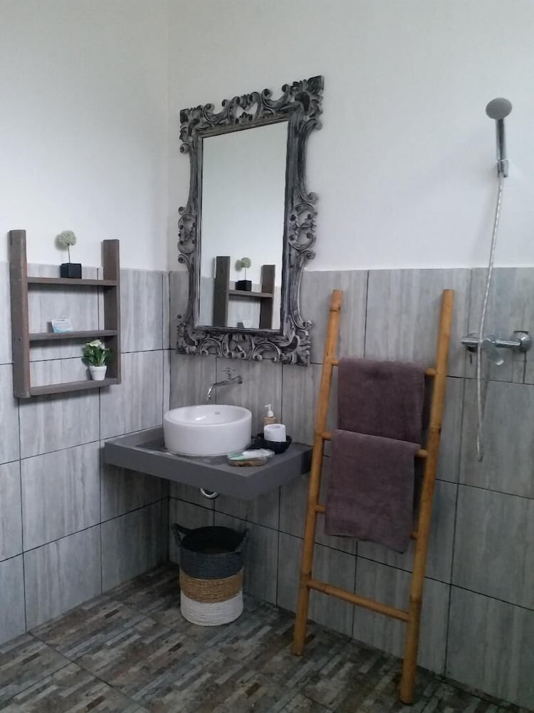 Dejavu Hotel Turtle Beach Gili Trawangan 49/50